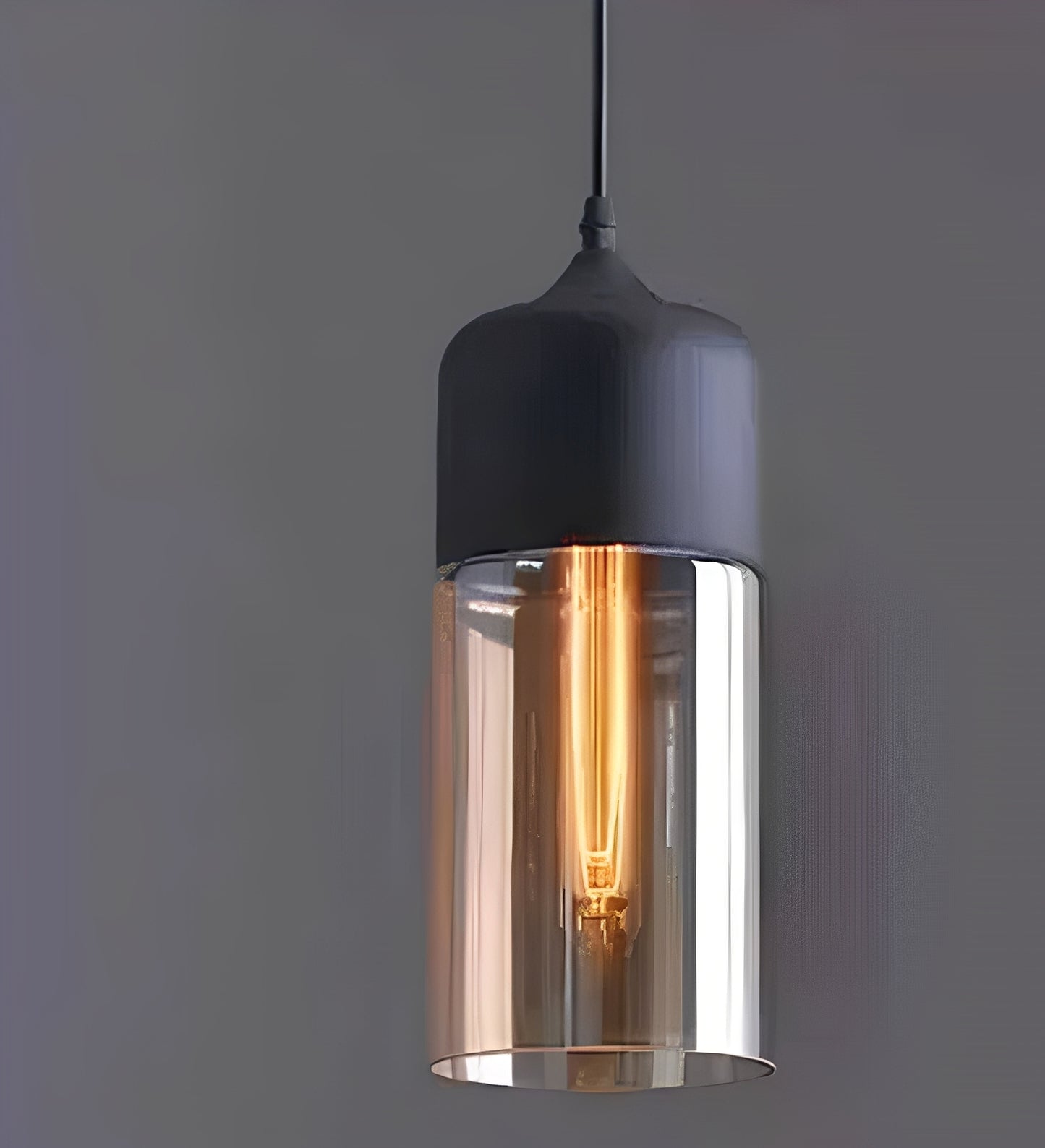 Amira – Industrieller Glas-Kronleuchter