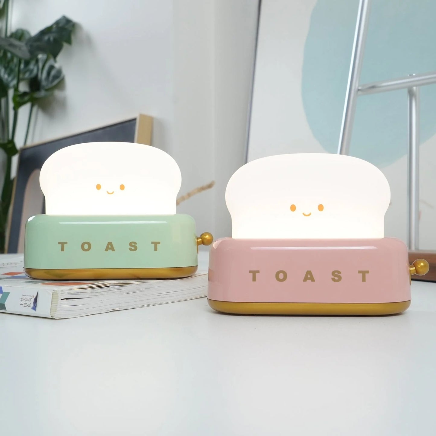 Tosta – Tragbare Tischlampe im Toaster-Design mit Akku & Dimmerfunktion