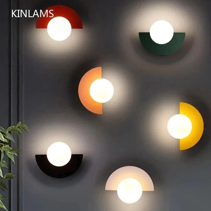 Nordische Mondwandlampe