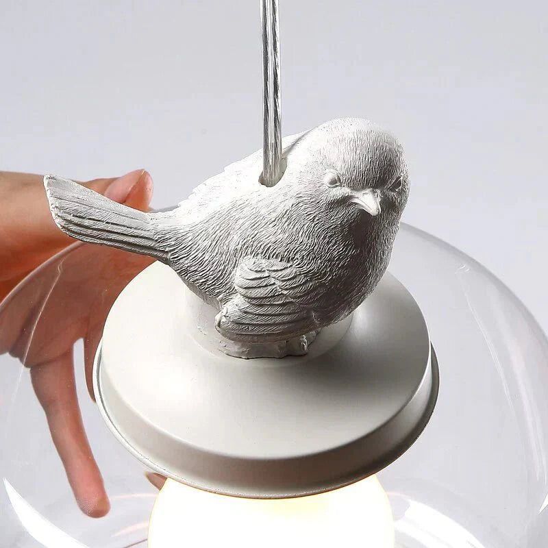 Liora – Glas-Hängelampe mit Vogelmotiv