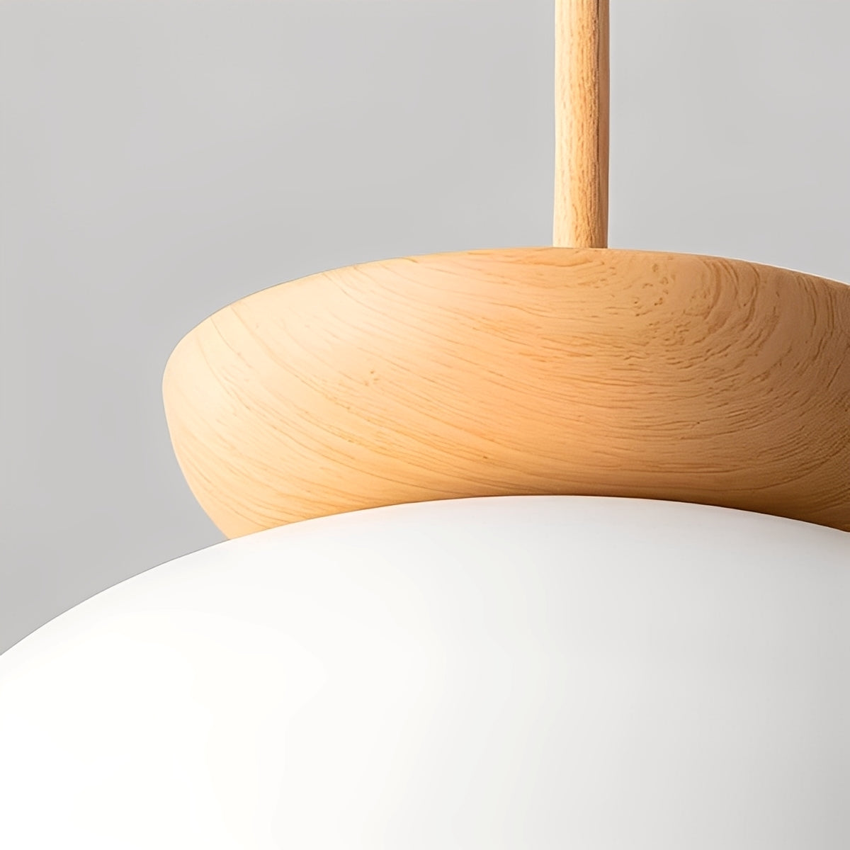 Haru – Moderne Deckenleuchte aus Eisen