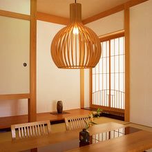 Japanischer Retro-Kronleuchter aus Holz