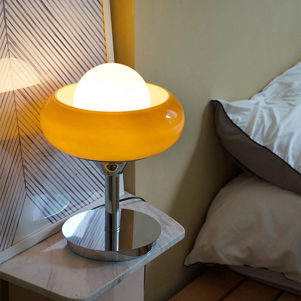 Yani – Retro Bauhaus Tischlampe