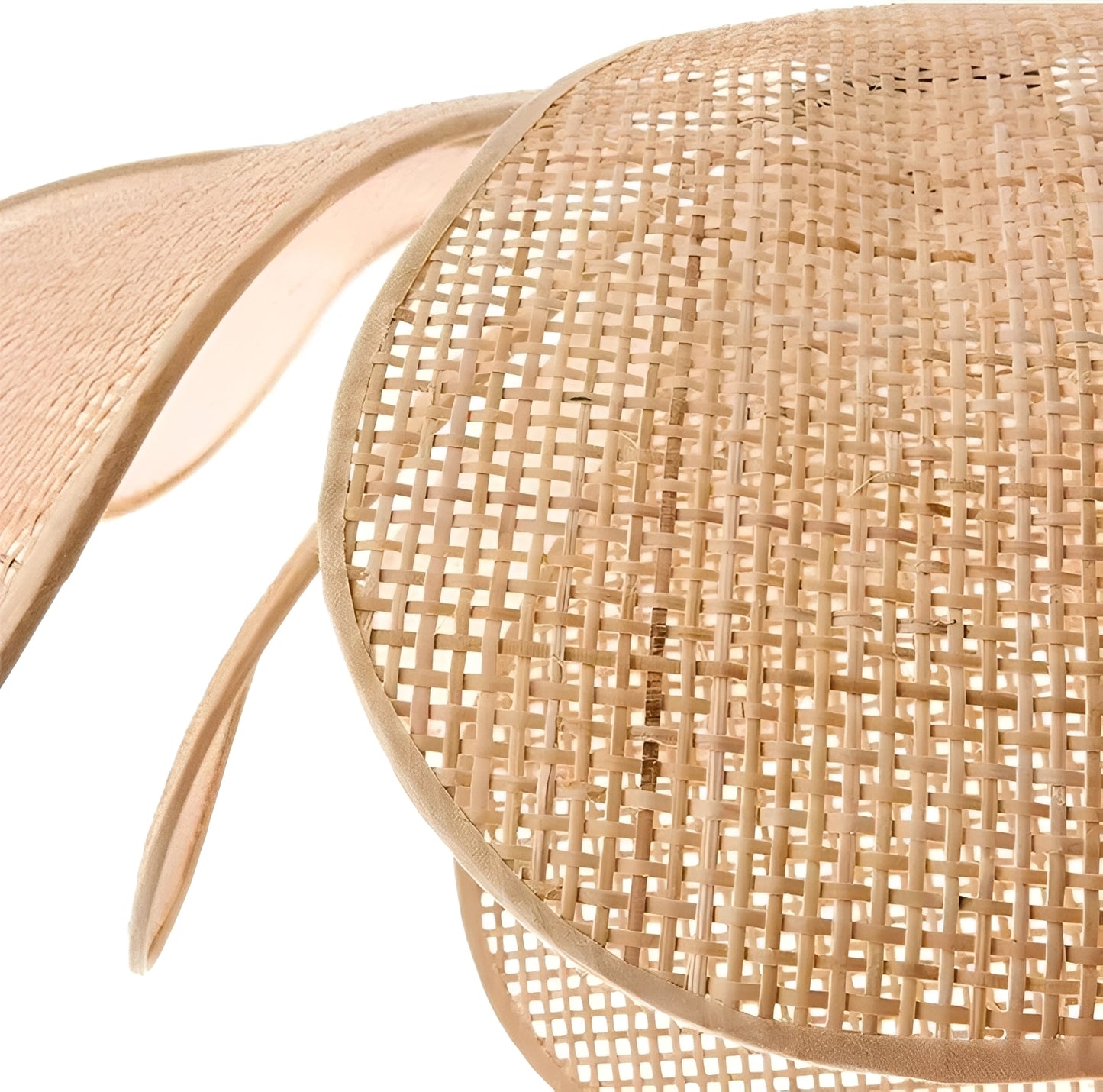 Selina – Handgemachte Rattan-Petalen Hängeleuchte